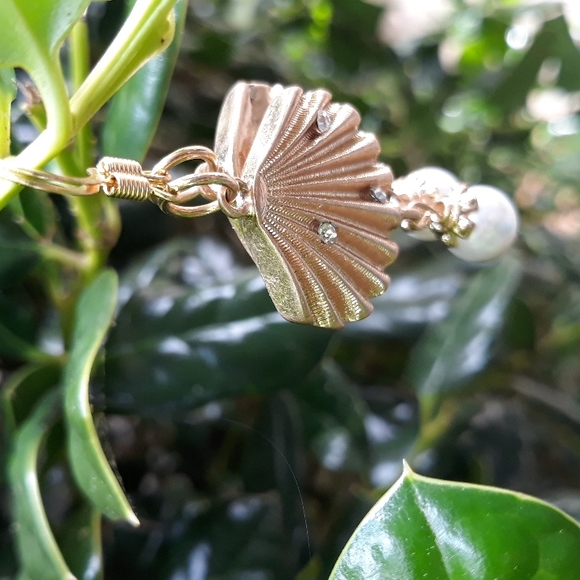 Sea Shell/ Drop Earrings/ Pear/ Rhinestone Detail/ Boho/ Bohemian - Picture 3 of 11